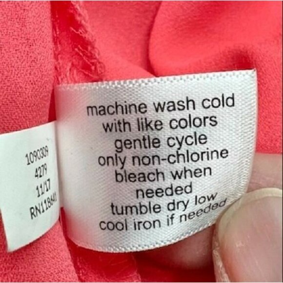 Lane Bryant Womens Coral Long Sleeve Tunic Blouse Size 26/28 Lightweight Top - Picture 8 of 8